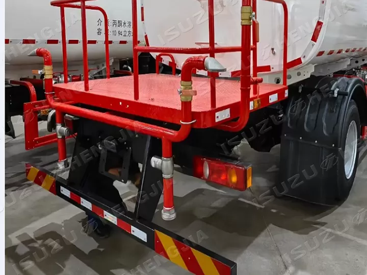 боковое распылительное сопло