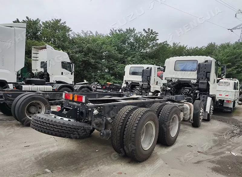 Isuzu Giga VC66 8x4